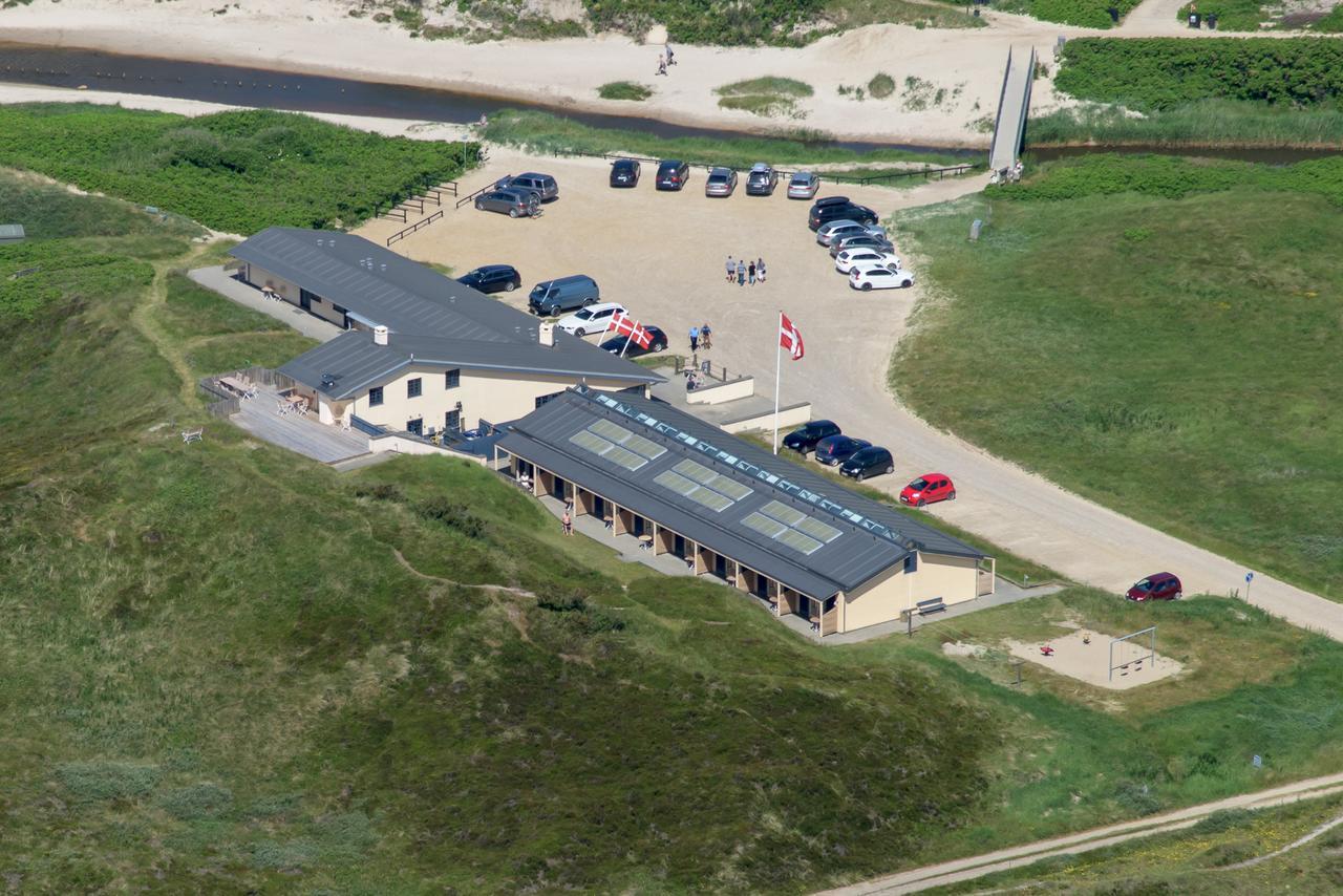 Henne Molle A Badehotel Henne Strand Exterior foto